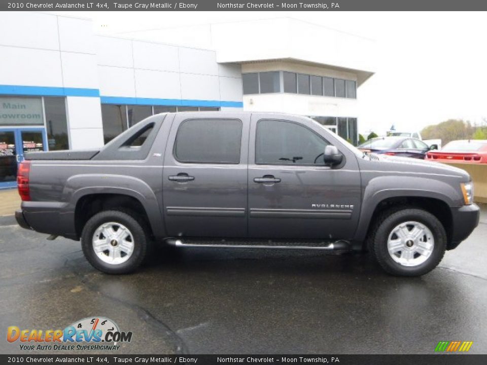 2010 Chevrolet Avalanche LT 4x4 Taupe Gray Metallic / Ebony Photo #2