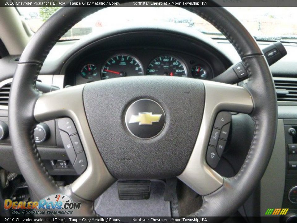 2010 Chevrolet Avalanche LT 4x4 Taupe Gray Metallic / Ebony Photo #17