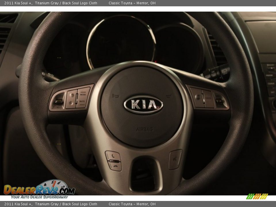 2011 Kia Soul + Titanium Gray / Black Soul Logo Cloth Photo #6