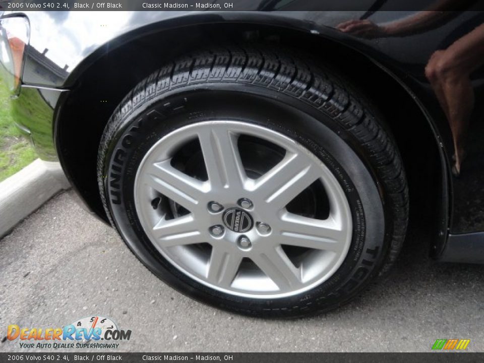 2006 Volvo S40 2.4i Black / Off Black Photo #3