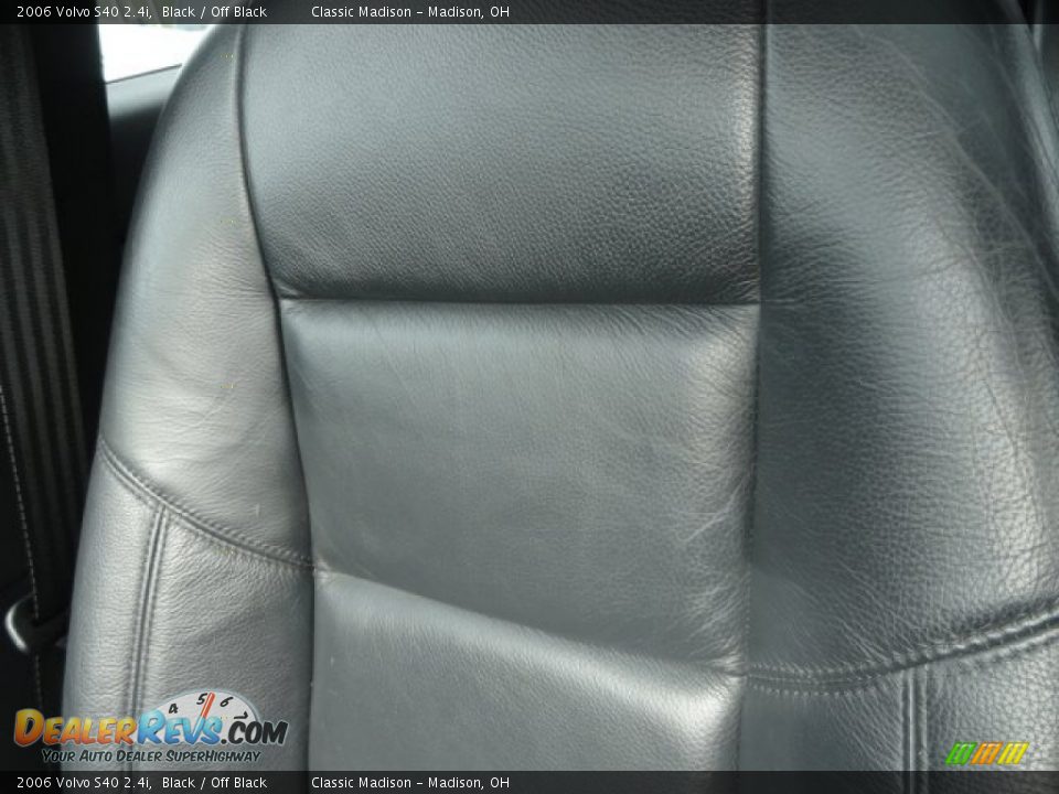 2006 Volvo S40 2.4i Black / Off Black Photo #7