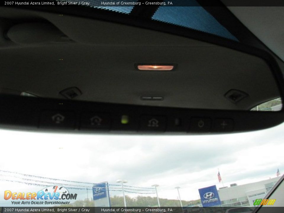 2007 Hyundai Azera Limited Bright Silver / Gray Photo #16