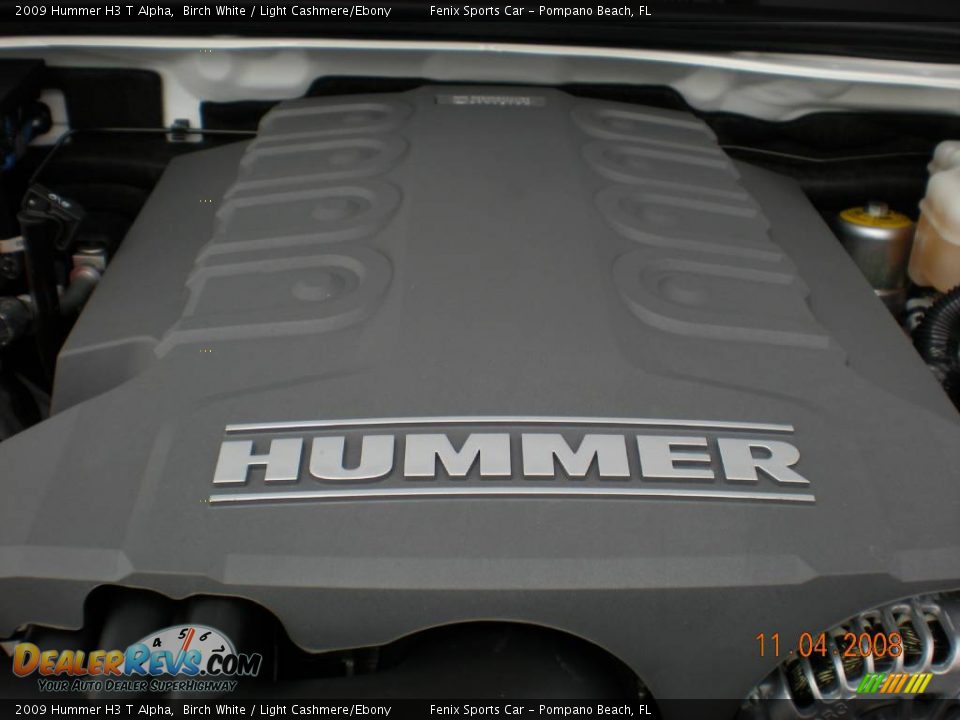 2009 Hummer H3 T Alpha Birch White / Light Cashmere/Ebony Photo #27