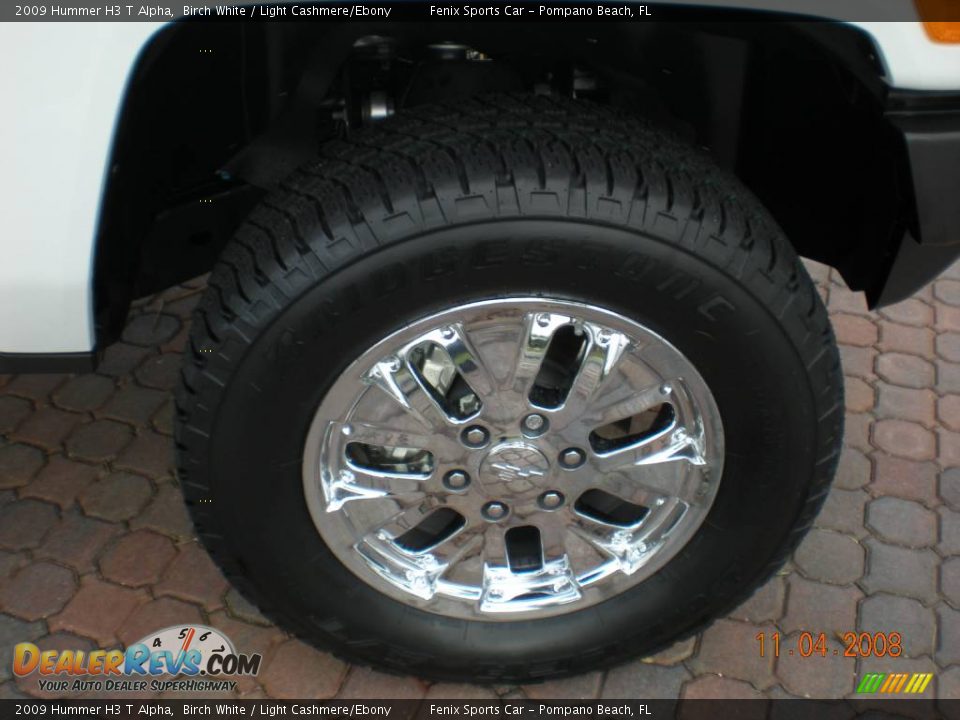 2009 Hummer H3 T Alpha Birch White / Light Cashmere/Ebony Photo #28