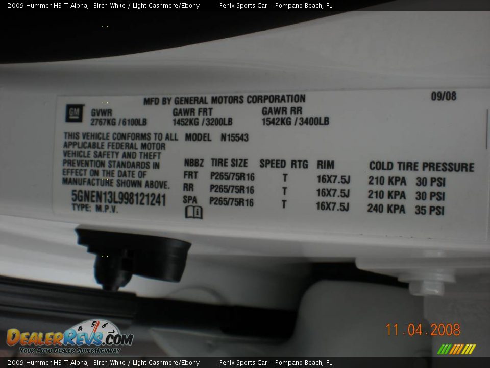 2009 Hummer H3 T Alpha Birch White / Light Cashmere/Ebony Photo #29