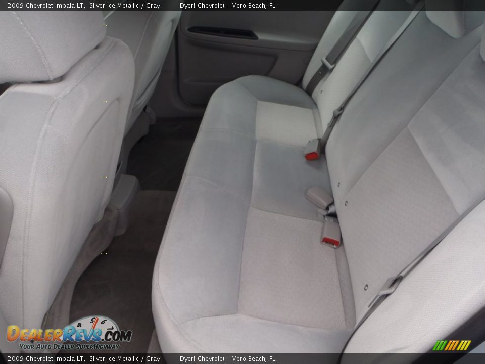 2009 Chevrolet Impala LT Silver Ice Metallic / Gray Photo #19
