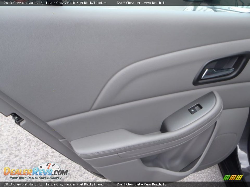 2013 Chevrolet Malibu LS Taupe Gray Metallic / Jet Black/Titanium Photo #14
