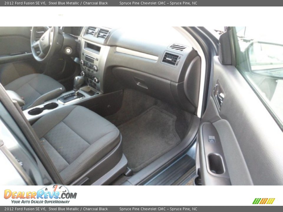 2012 Ford Fusion SE V6 Steel Blue Metallic / Charcoal Black Photo #31