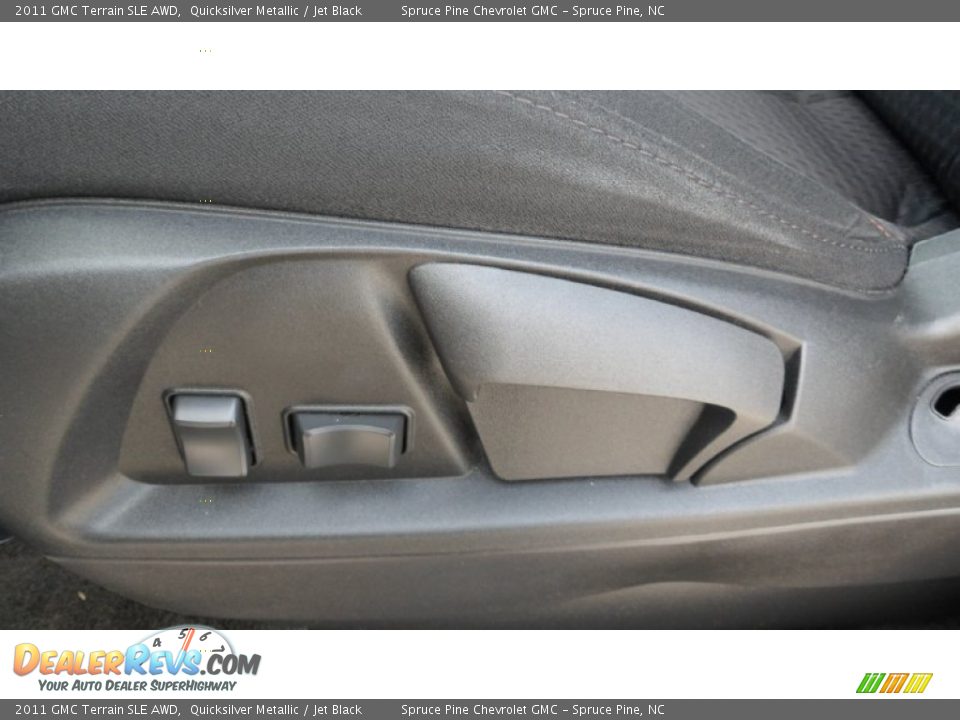 2011 GMC Terrain SLE AWD Quicksilver Metallic / Jet Black Photo #17