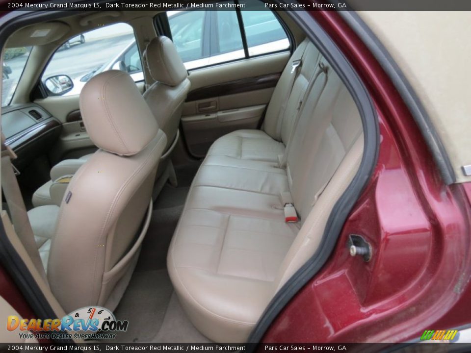 Rear Seat of 2004 Mercury Grand Marquis LS Photo #8