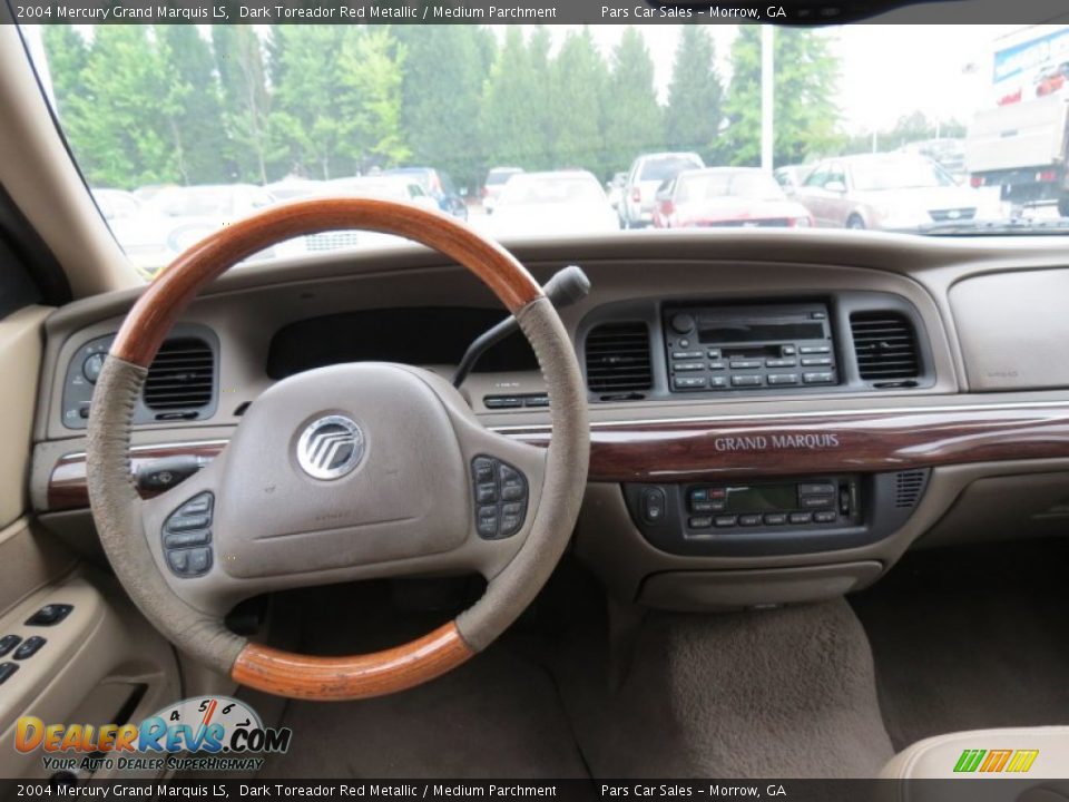 Dashboard of 2004 Mercury Grand Marquis LS Photo #9