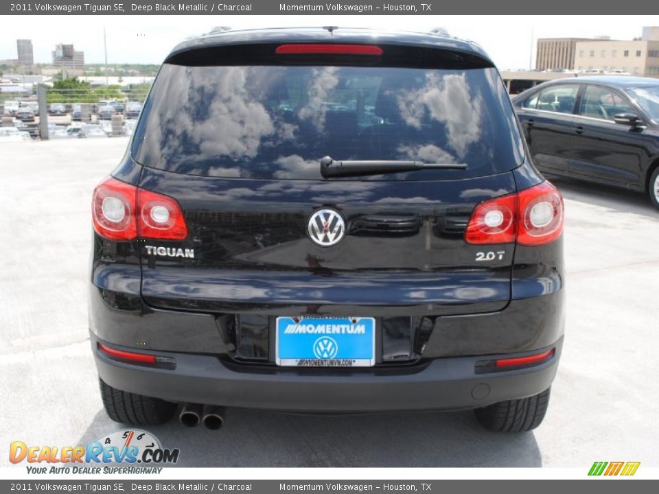 2011 Volkswagen Tiguan SE Deep Black Metallic / Charcoal Photo #8