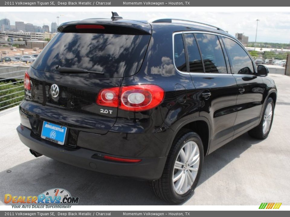 2011 Volkswagen Tiguan SE Deep Black Metallic / Charcoal Photo #9