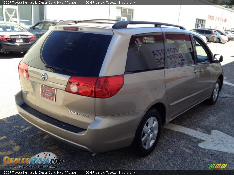2007 Toyota Sienna LE Desert Sand Mica / Taupe Photo #6