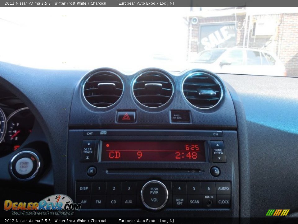 2012 Nissan Altima 2.5 S Winter Frost White / Charcoal Photo #15