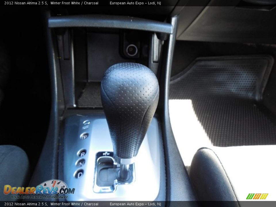 2012 Nissan Altima 2.5 S Winter Frost White / Charcoal Photo #17