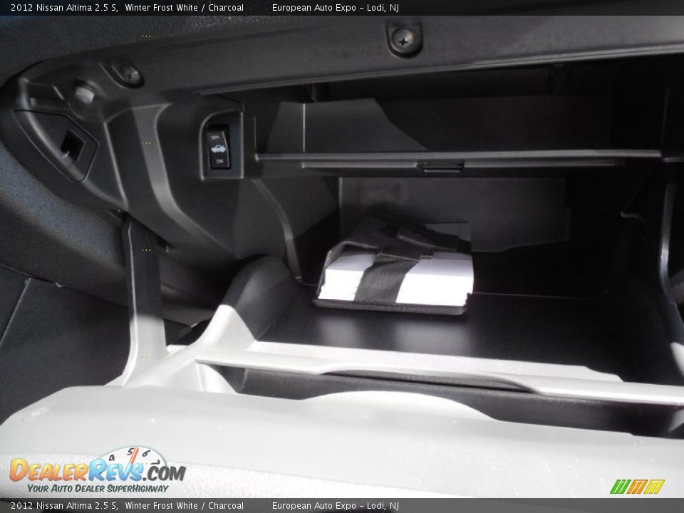 2012 Nissan Altima 2.5 S Winter Frost White / Charcoal Photo #22