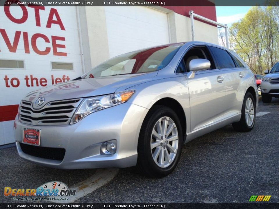 2010 Toyota Venza I4 Classic Silver Metallic / Gray Photo #1