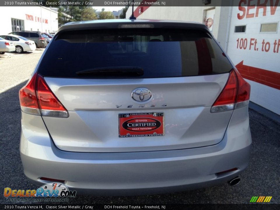 2010 Toyota Venza I4 Classic Silver Metallic / Gray Photo #5