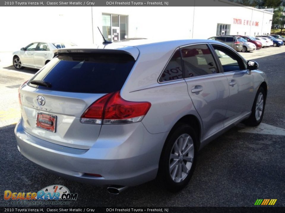 2010 Toyota Venza I4 Classic Silver Metallic / Gray Photo #6