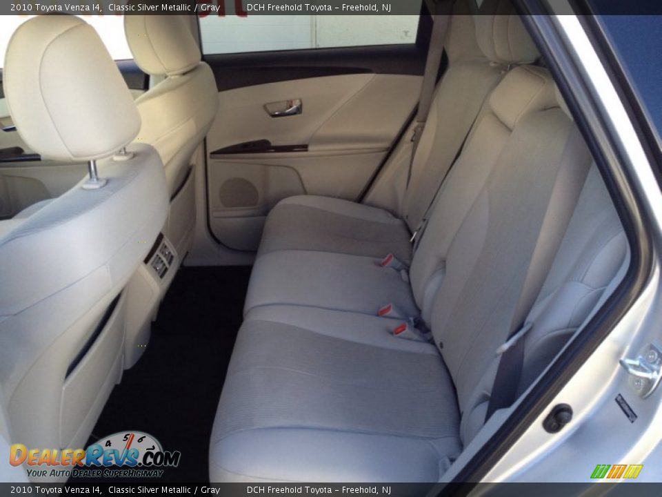 2010 Toyota Venza I4 Classic Silver Metallic / Gray Photo #10