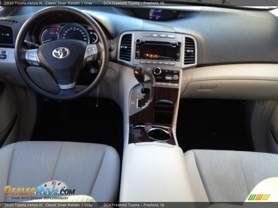 2010 Toyota Venza I4 Classic Silver Metallic / Gray Photo #11