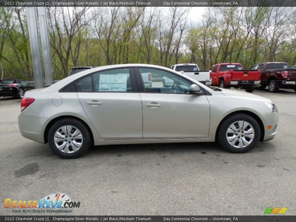 2013 Chevrolet Cruze LS Champagne Silver Metallic / Jet Black/Medium Titanium Photo #2