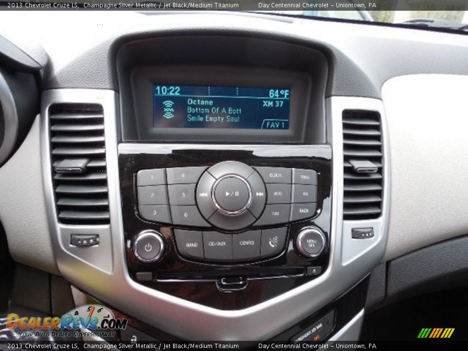 2013 Chevrolet Cruze LS Champagne Silver Metallic / Jet Black/Medium Titanium Photo #15