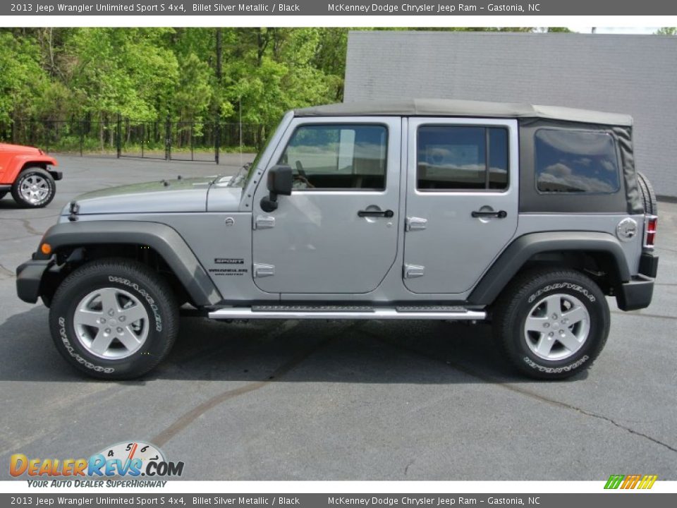 2013 Jeep Wrangler Unlimited Sport S 4x4 Billet Silver Metallic / Black Photo #3