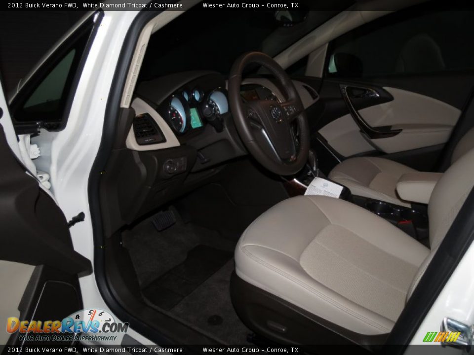 2012 Buick Verano FWD White Diamond Tricoat / Cashmere Photo #4