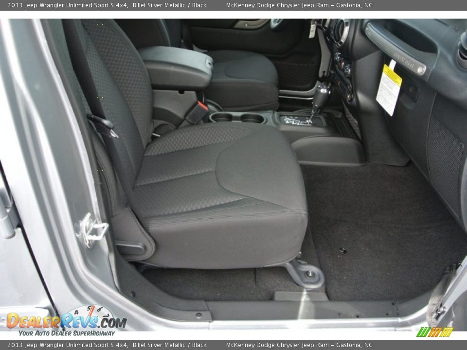 2013 Jeep Wrangler Unlimited Sport S 4x4 Billet Silver Metallic / Black Photo #19