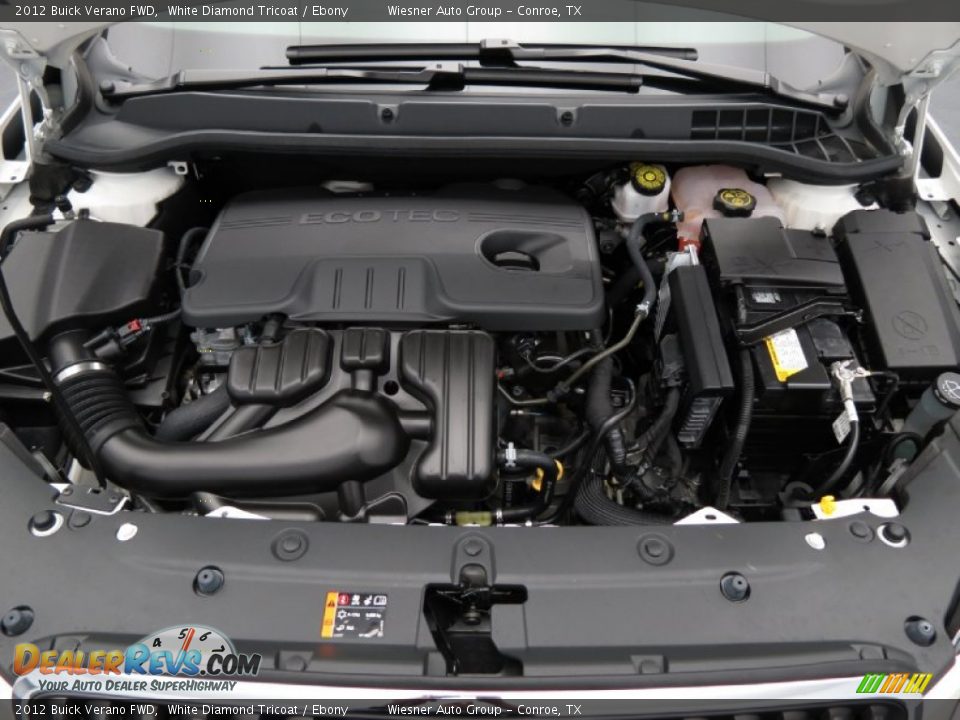 2012 Buick Verano FWD White Diamond Tricoat / Ebony Photo #3