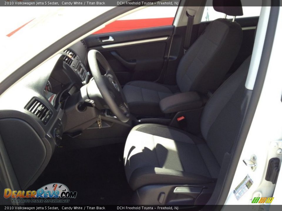 2010 Volkswagen Jetta S Sedan Candy White / Titan Black Photo #14