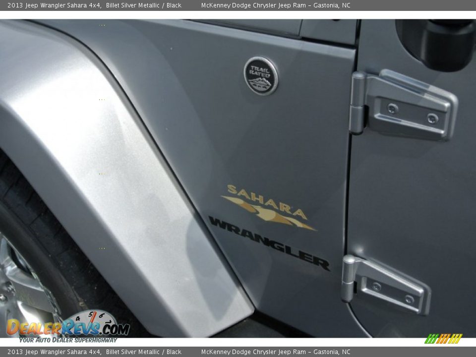 2013 Jeep Wrangler Sahara 4x4 Billet Silver Metallic / Black Photo #7