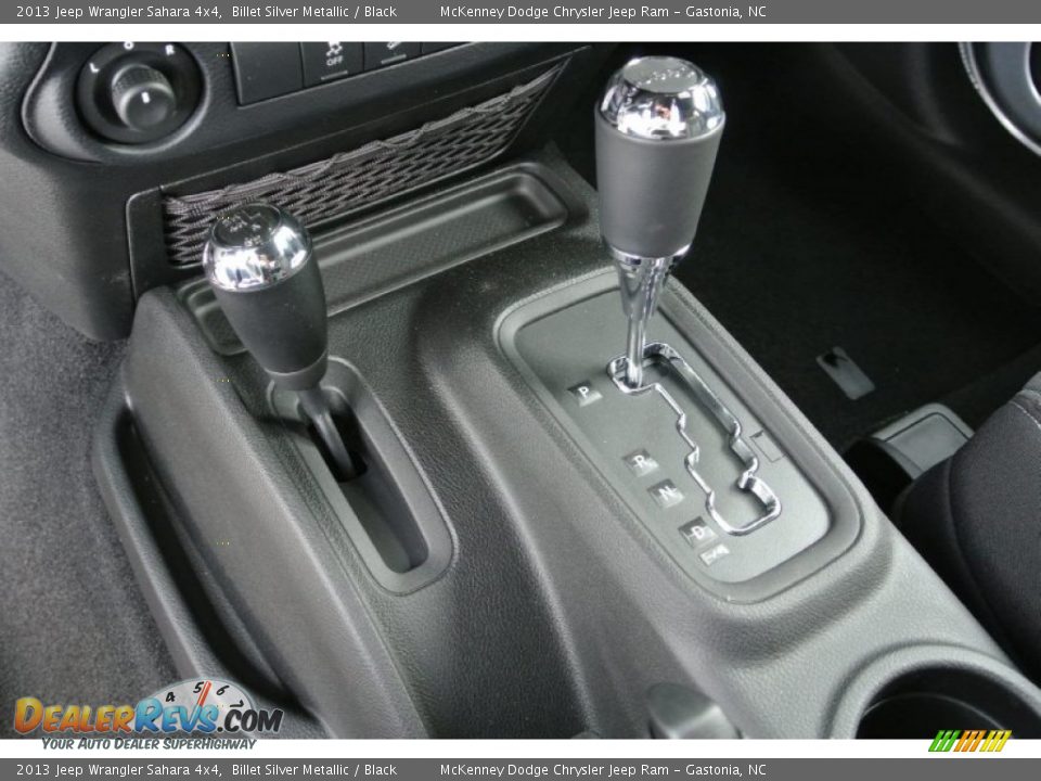 2013 Jeep Wrangler Sahara 4x4 Billet Silver Metallic / Black Photo #11