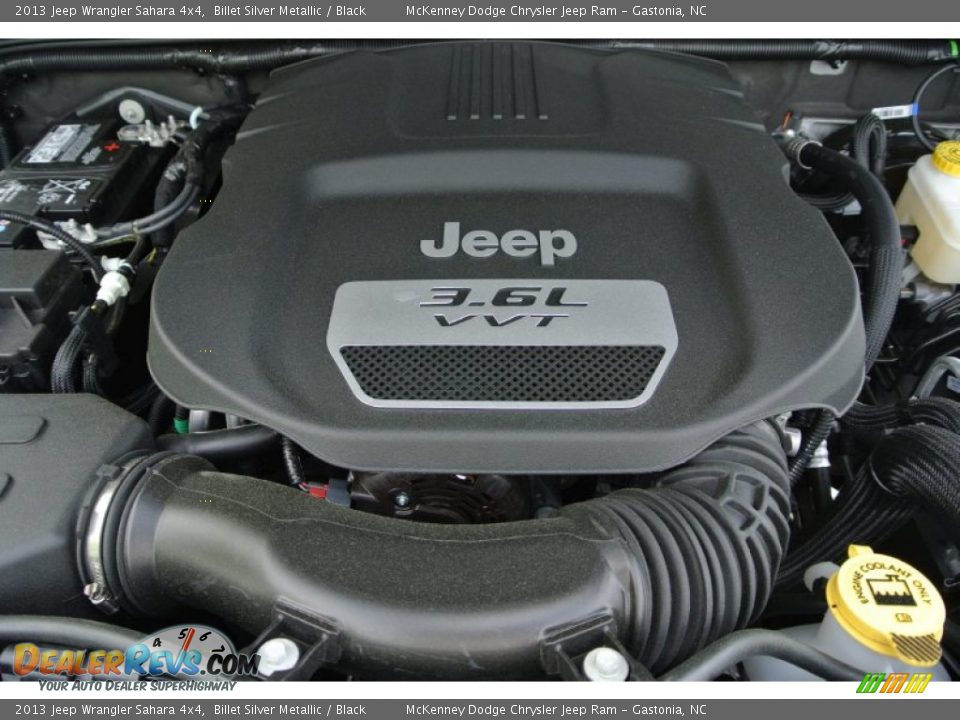 2013 Jeep Wrangler Sahara 4x4 Billet Silver Metallic / Black Photo #21