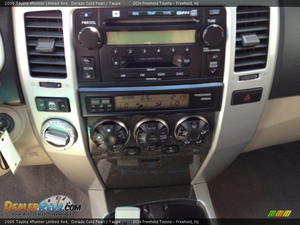 2005 Toyota 4Runner Limited 4x4 Dorado Gold Pearl / Taupe Photo #20