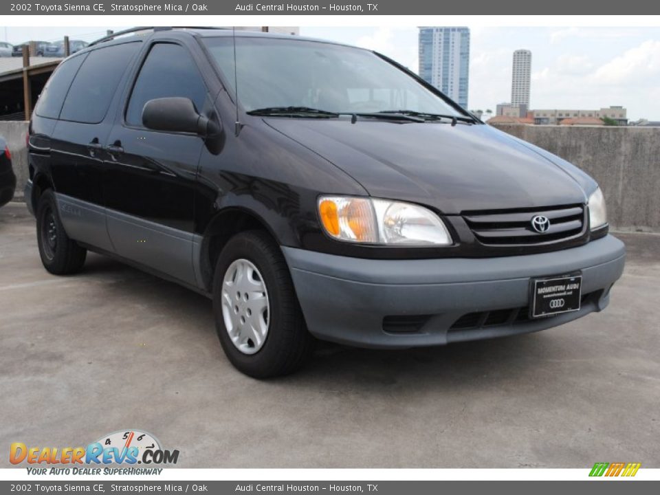 2002 Toyota Sienna CE Stratosphere Mica / Oak Photo #1