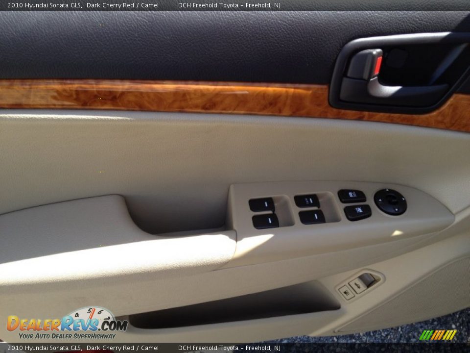 2010 Hyundai Sonata GLS Dark Cherry Red / Camel Photo #13