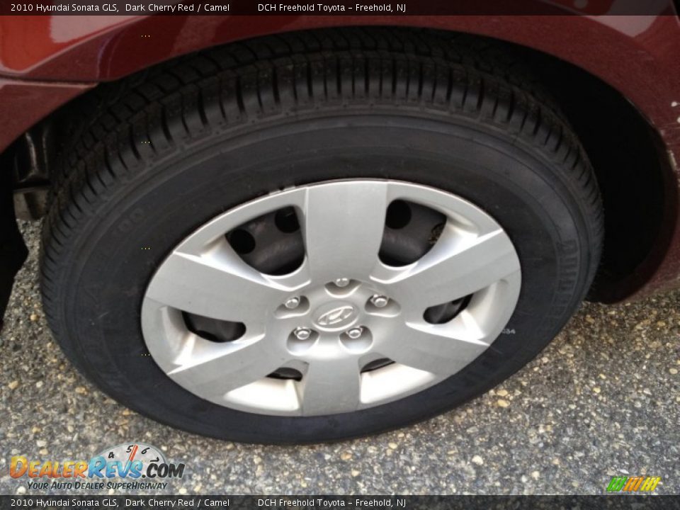 2010 Hyundai Sonata GLS Dark Cherry Red / Camel Photo #22