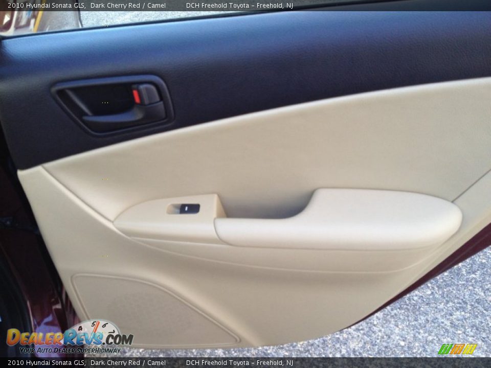2010 Hyundai Sonata GLS Dark Cherry Red / Camel Photo #23