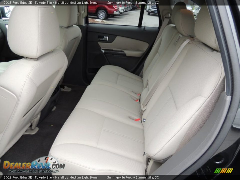 2013 Ford Edge SE Tuxedo Black Metallic / Medium Light Stone Photo #7