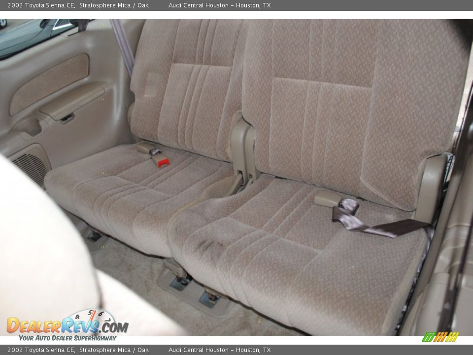 2002 Toyota Sienna CE Stratosphere Mica / Oak Photo #19