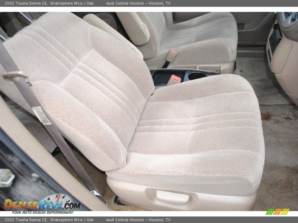 2002 Toyota Sienna CE Stratosphere Mica / Oak Photo #23