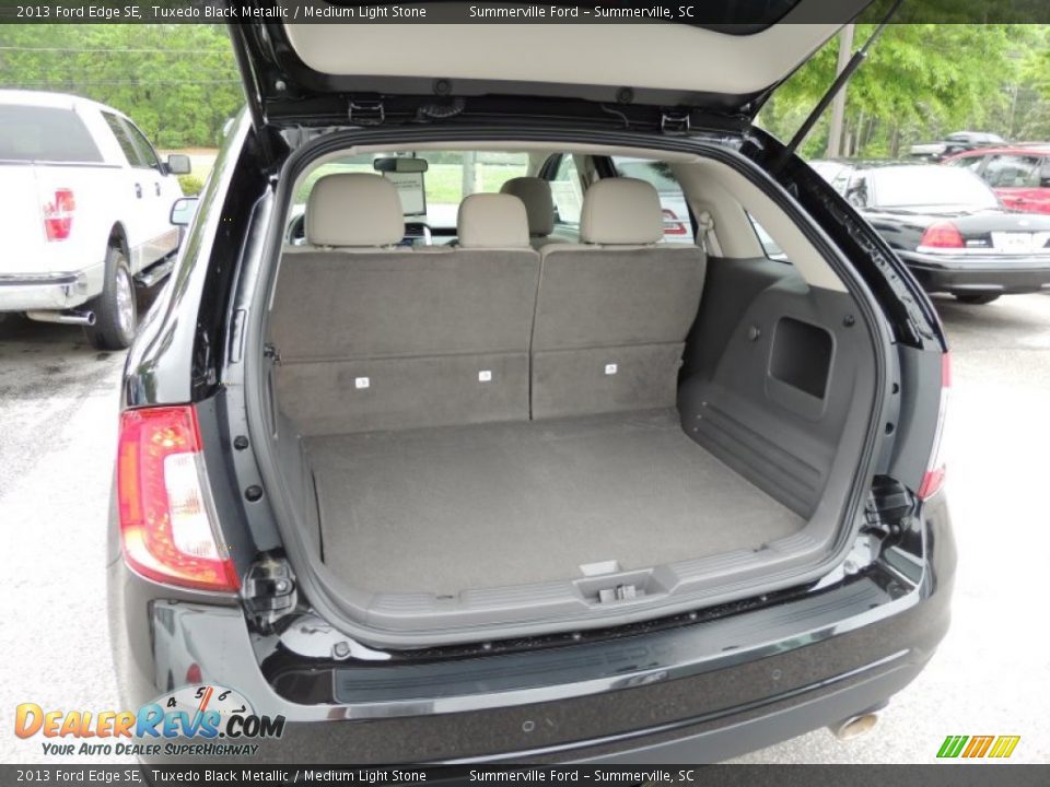 2013 Ford Edge SE Tuxedo Black Metallic / Medium Light Stone Photo #16