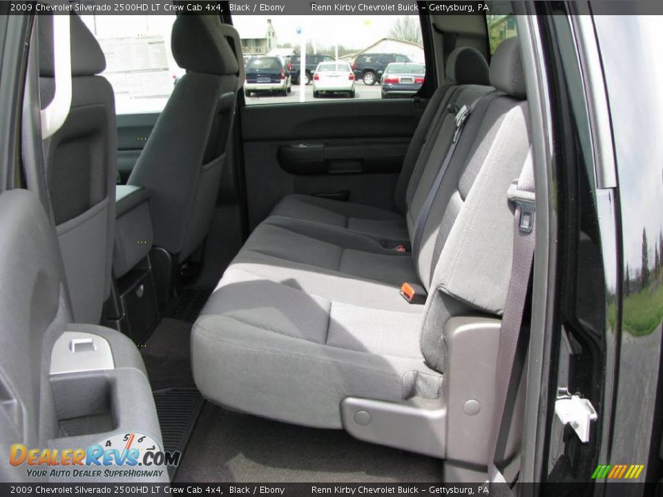 2009 Chevrolet Silverado 2500HD LT Crew Cab 4x4 Black / Ebony Photo #15