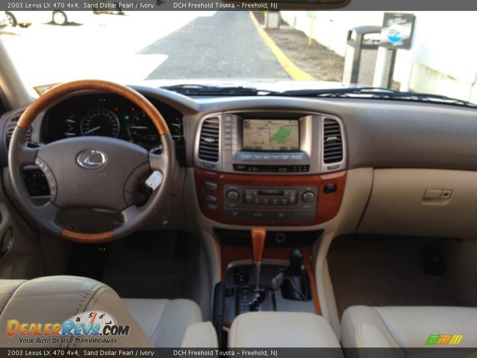 Dashboard of 2003 Lexus LX 470 4x4 Photo #13