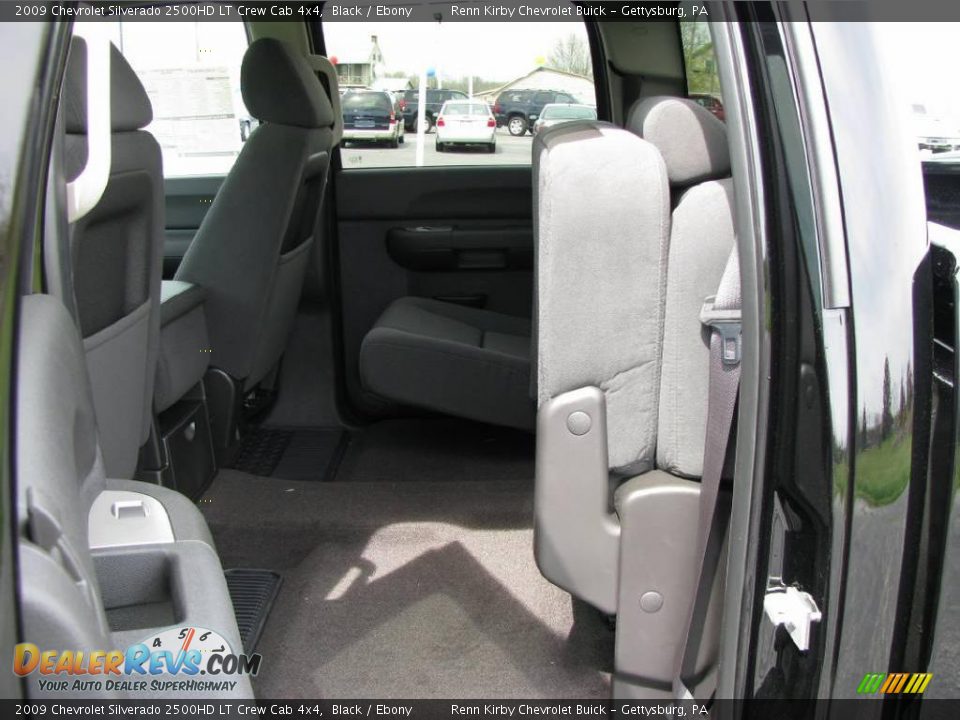 2009 Chevrolet Silverado 2500HD LT Crew Cab 4x4 Black / Ebony Photo #16