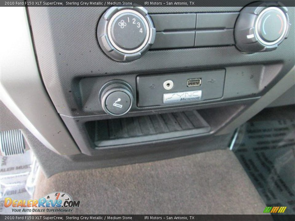 2010 Ford F150 XLT SuperCrew Sterling Grey Metallic / Medium Stone Photo #20