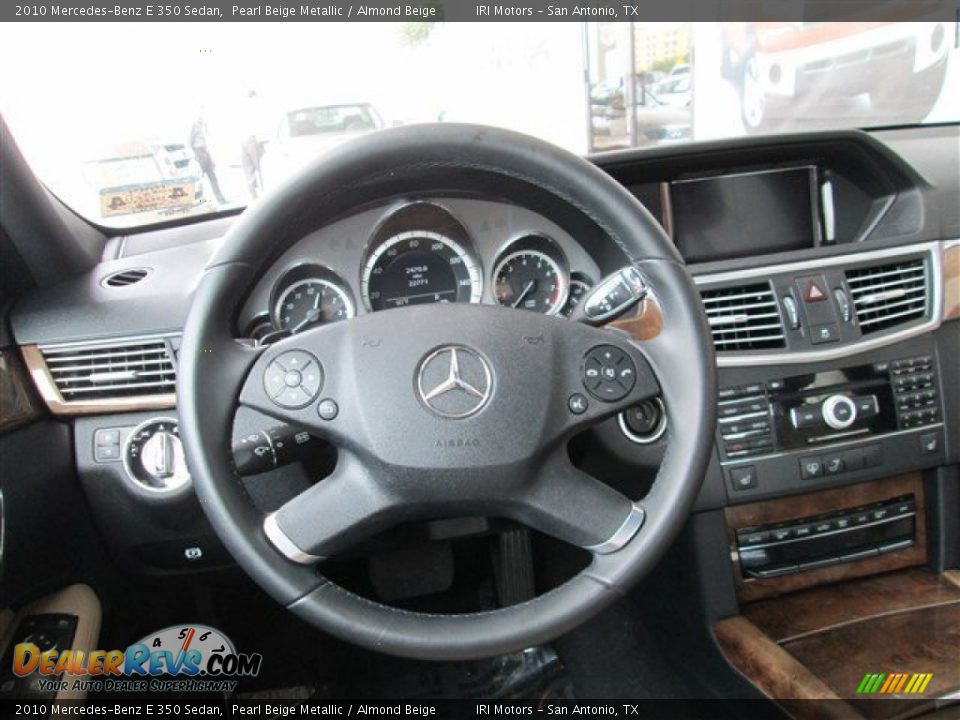 2010 Mercedes-Benz E 350 Sedan Pearl Beige Metallic / Almond Beige Photo #10